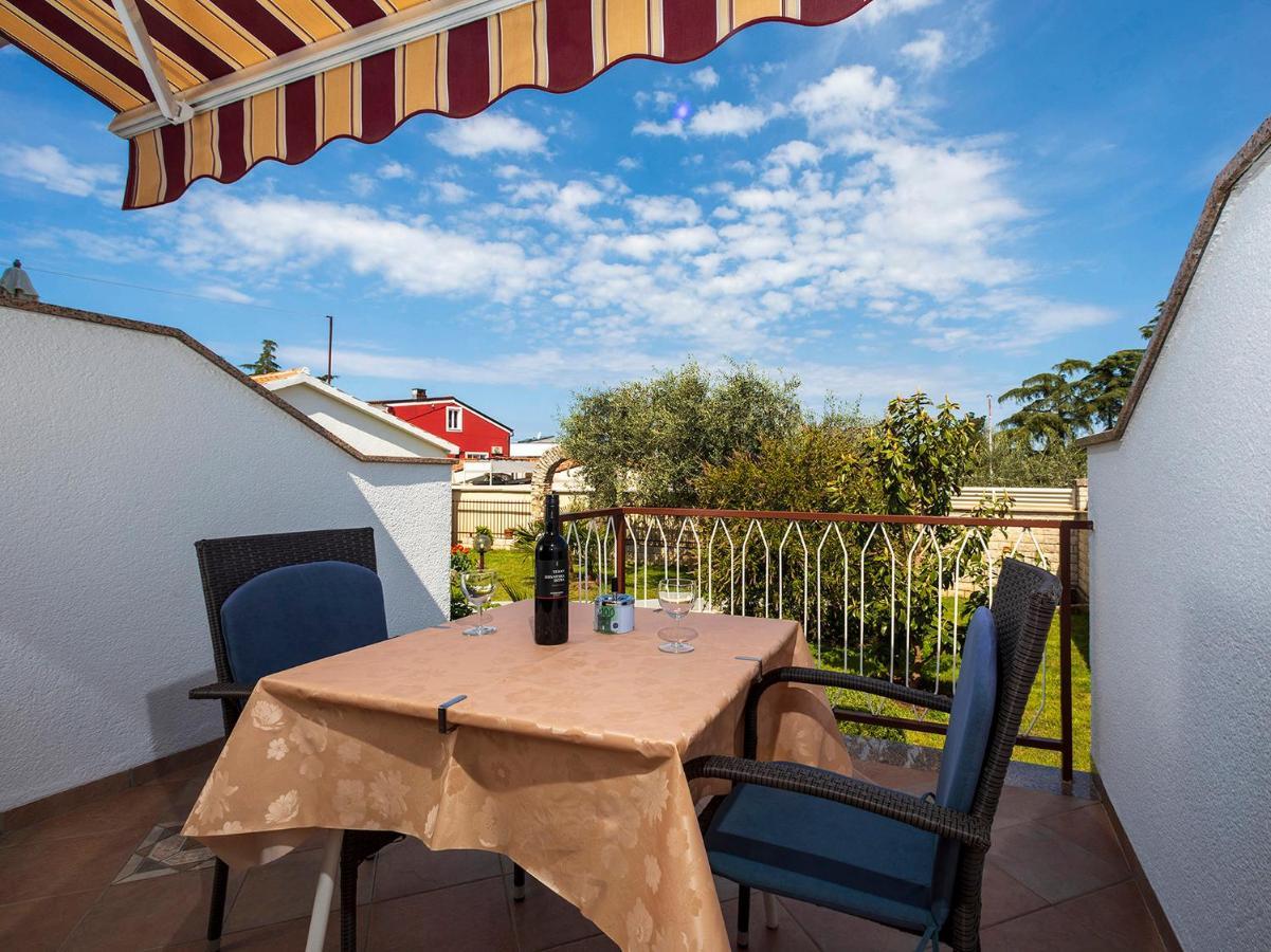 Vila Renato Porec Exterior photo