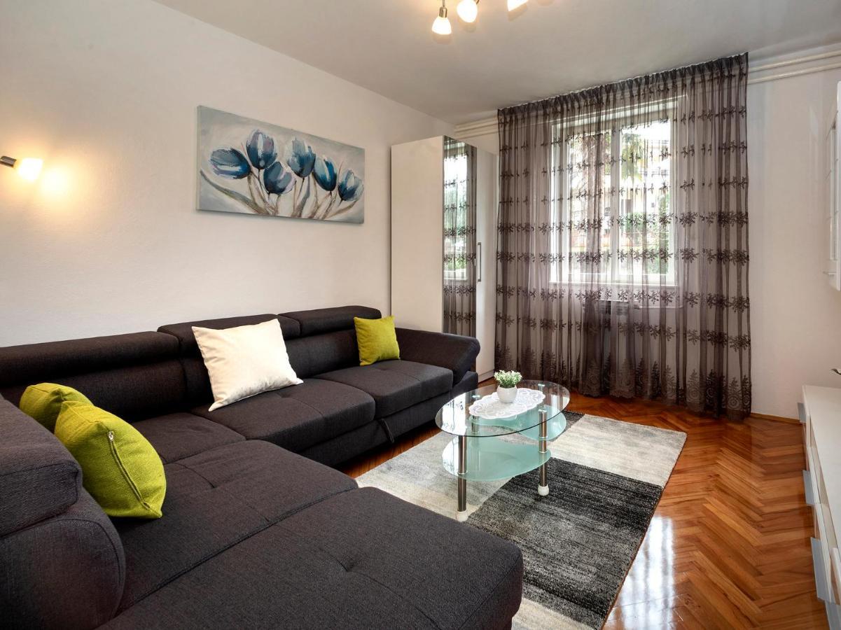 Vila Renato Porec Exterior photo
