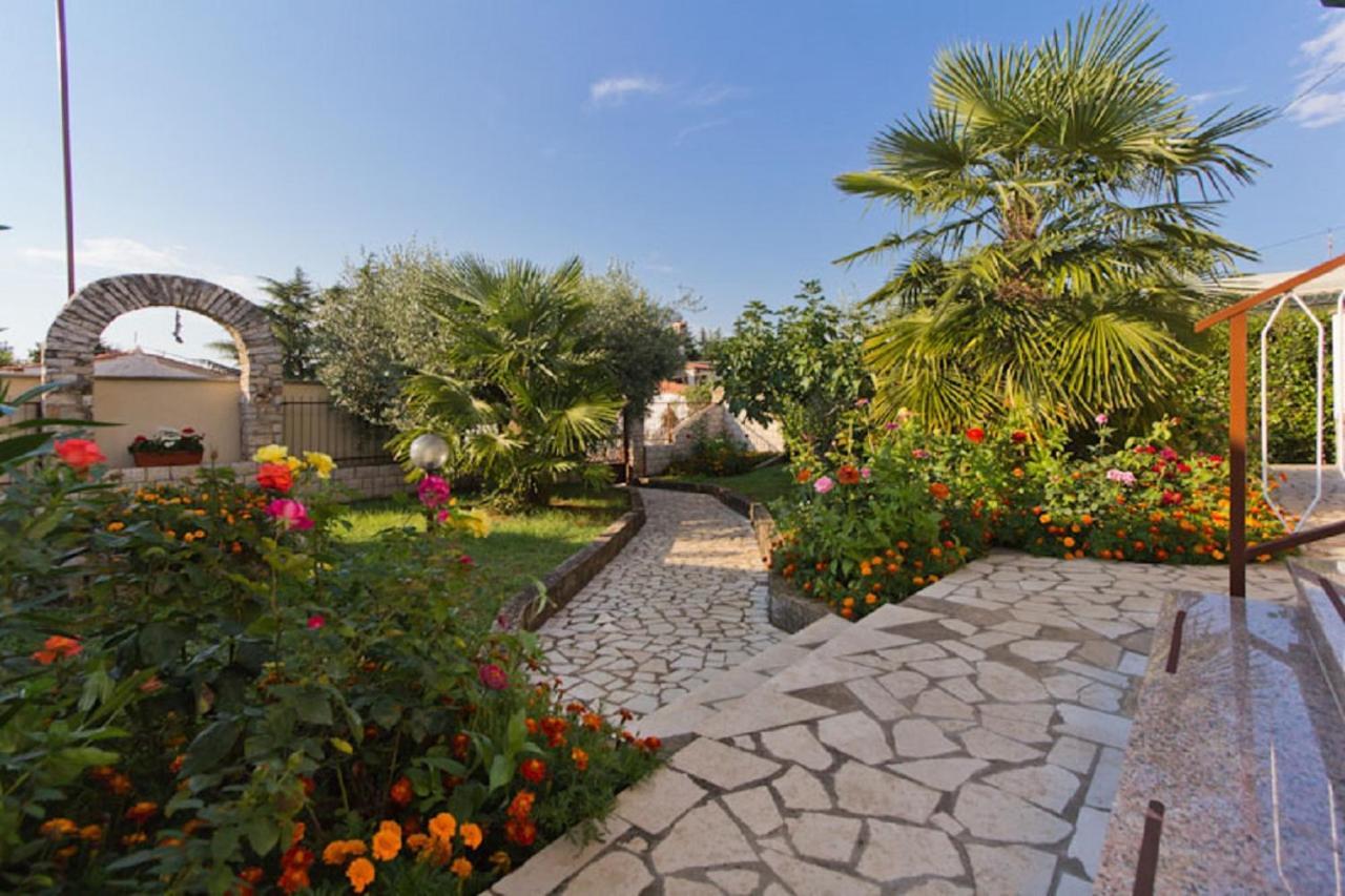 Vila Renato Porec Exterior photo
